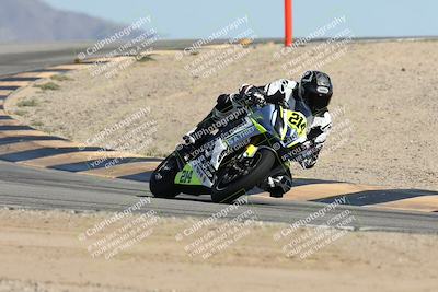 media/Oct-04-2025-CVMA (Sat) [[408bcdd6e4]]/Race 10-Amateur Supersport Middleweight/